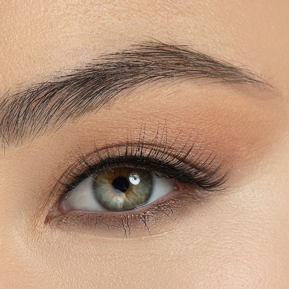 NWT Patrick Ta X HOL She’s a Natural lashes SEALED - Picture 4 of 5